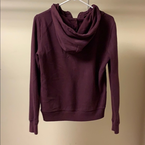 VS Pink pullover - Picture 2 of 2